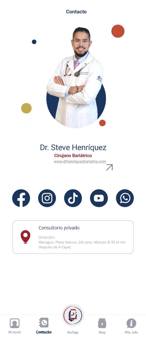 Pantalla de contacto de Bari App con el perfil del Dr. Steve Henríquez, sus redes sociales y la dirección del consultorio